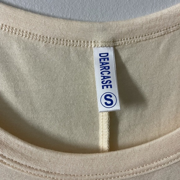 Cute flowy dress - Picture 2 of 2